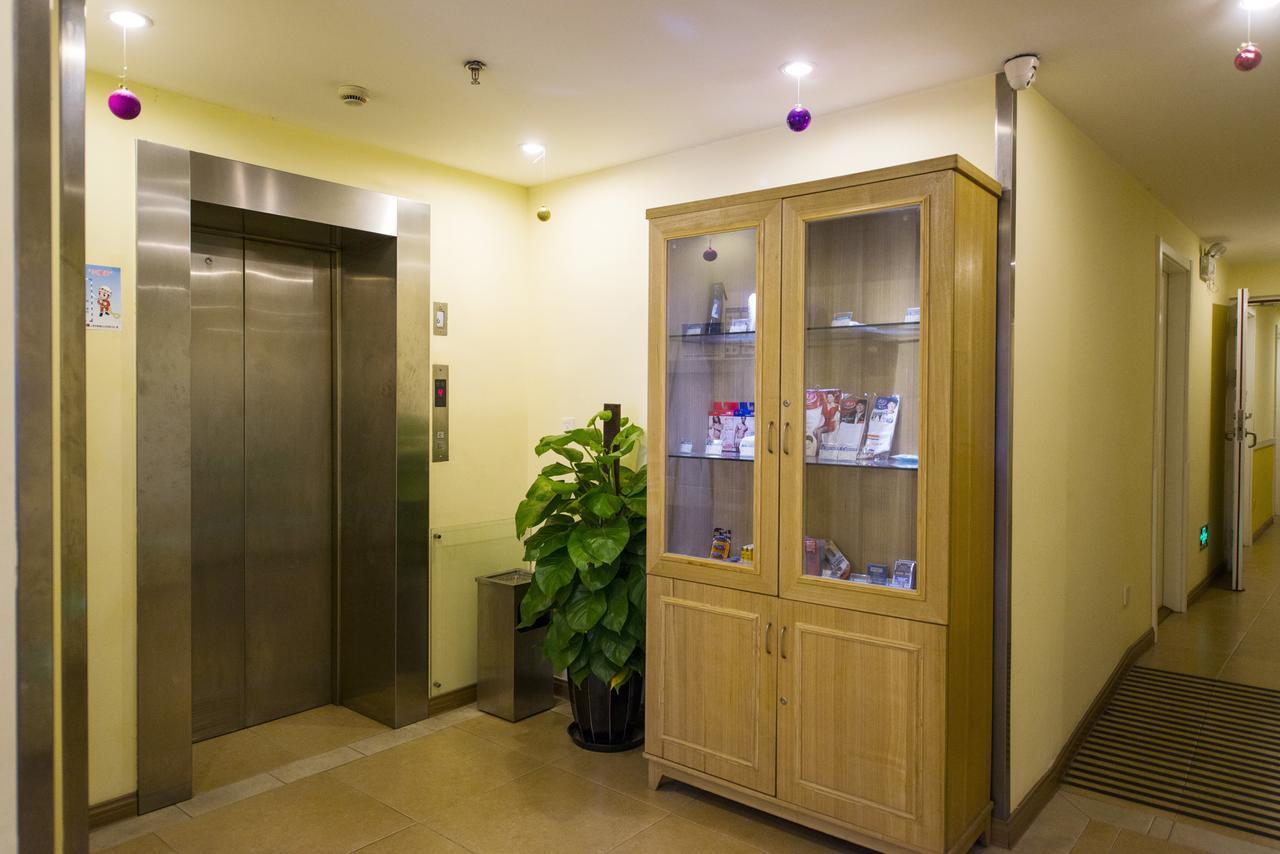 Home Inn Kunming Dongfeng Square Metro Station Buitenkant foto