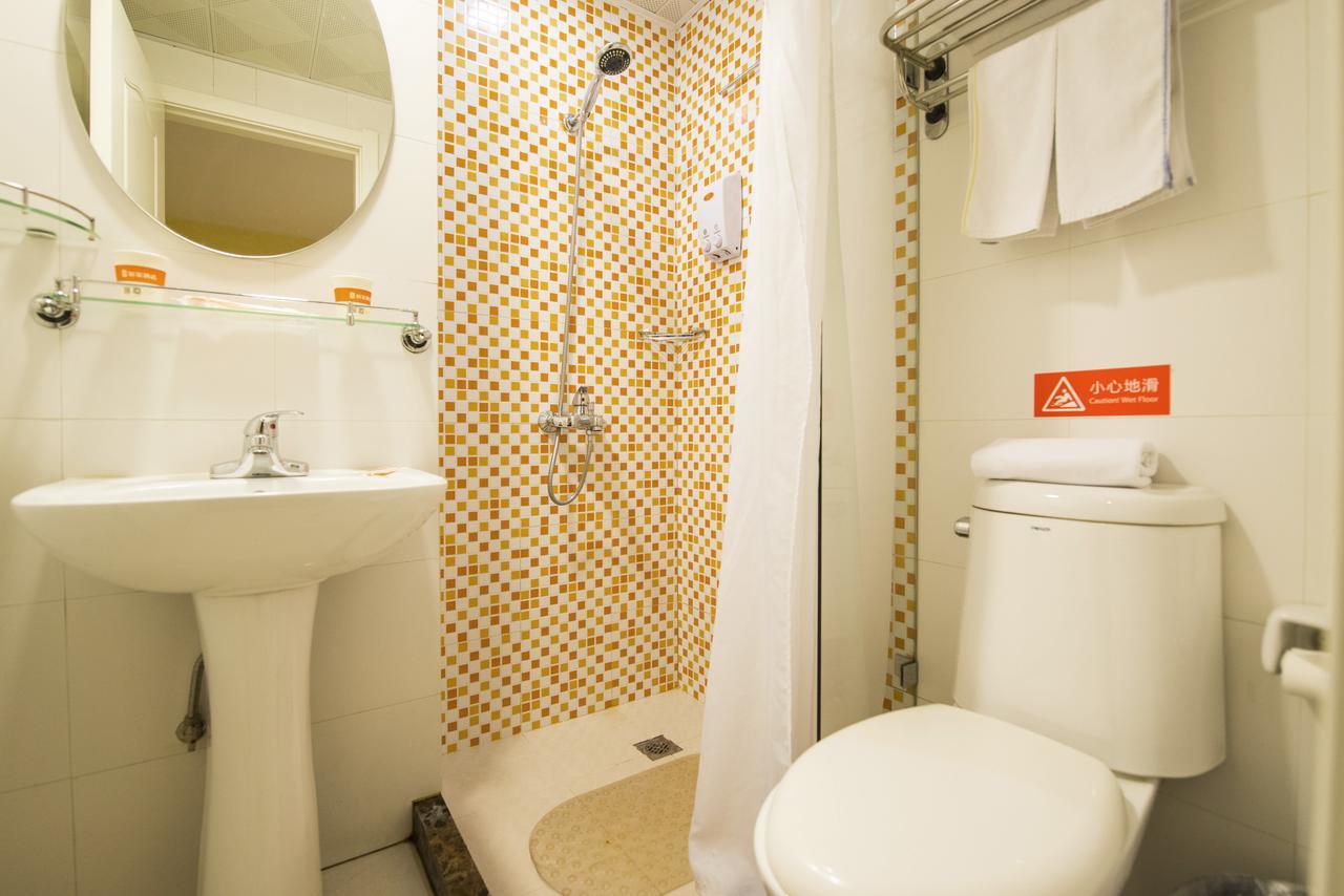 Home Inn Kunming Dongfeng Square Metro Station Buitenkant foto